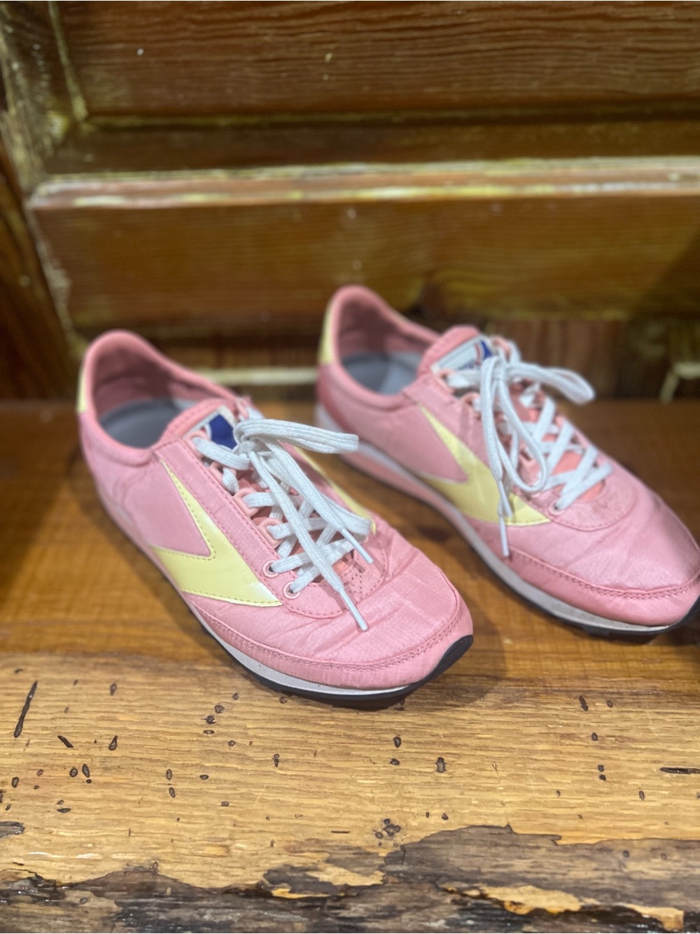 Brooks Women's Sneakers